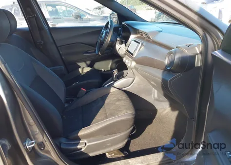 2019 Nissan Kicks S z USA, uszkodzony, nr VIN 3N1CP5CU8KL496386